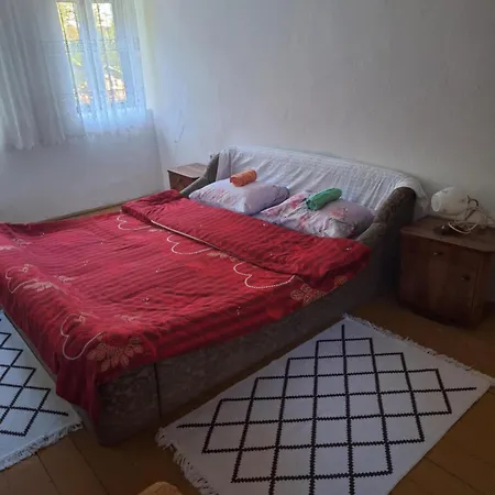 Kuca Knezevic Mljecanica